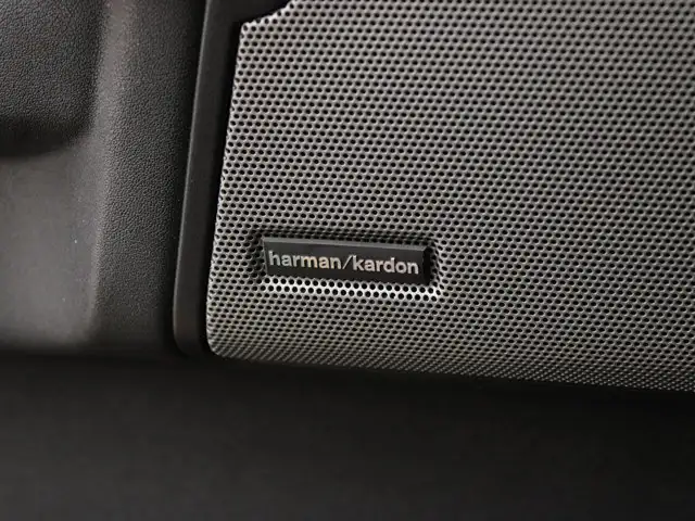 2010 Land Rover LR4 HSE | 5.0L V8 | 375 HP | Heated Leather - Photo 9