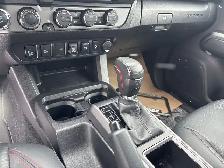 2022 Toyota Tacoma - Photo 3