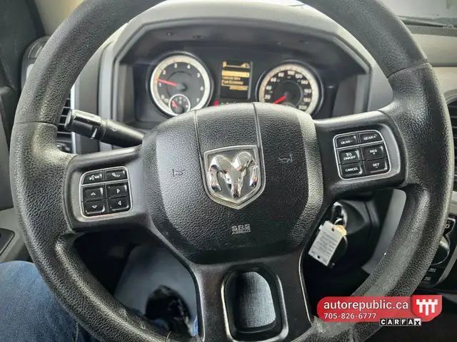 2016 Ram 1500 SLT Hemi 4x4 Certified No Accidents - Photo 6