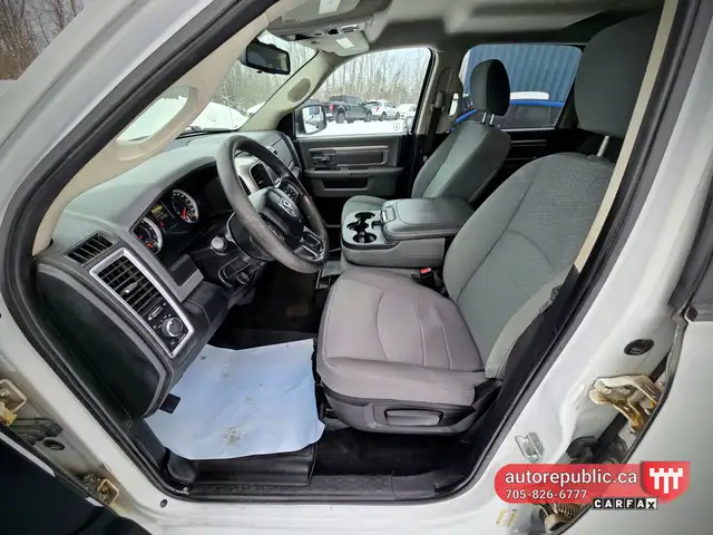 2016 Ram 1500 SLT Hemi 4x4 Certified No Accidents - Photo 11