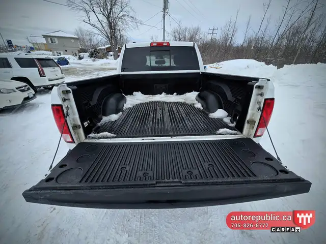 2016 Ram 1500 SLT Hemi 4x4 Certified No Accidents - Photo 20