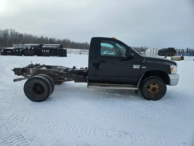 2007 Dodge 3500 - Photo 5