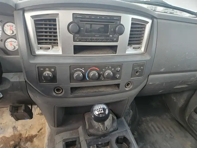 2007 Dodge 3500 - Photo 16