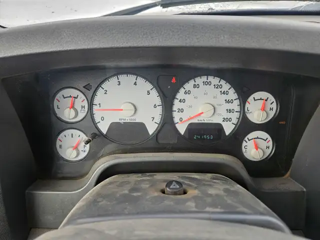 2007 Dodge 3500 - Photo 17