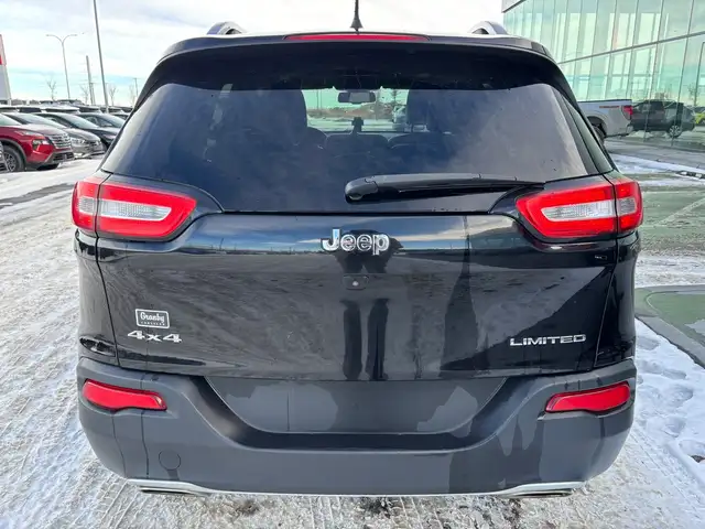 2017 Jeep Cherokee Limited 4WD • 3.2L • Luxury Package • Leather - Photo 5