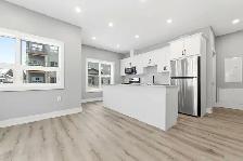 Stunning Two Bedroom Two Bathroom - Photo 2