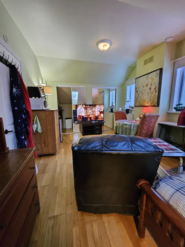 vivre à St - sauveur grande chambre meublée équipée - Photo 3