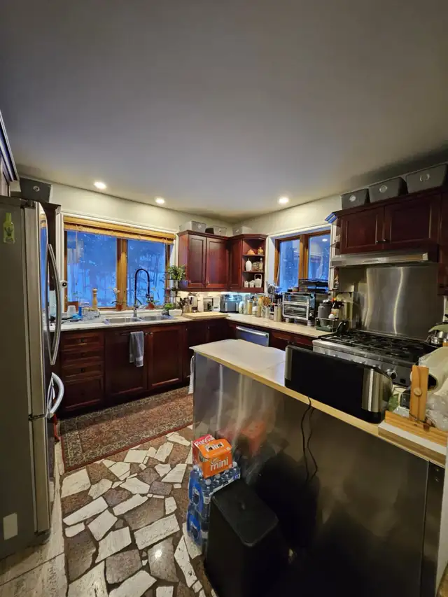 vivre à St - sauveur grande chambre meublée équipée - Photo 8