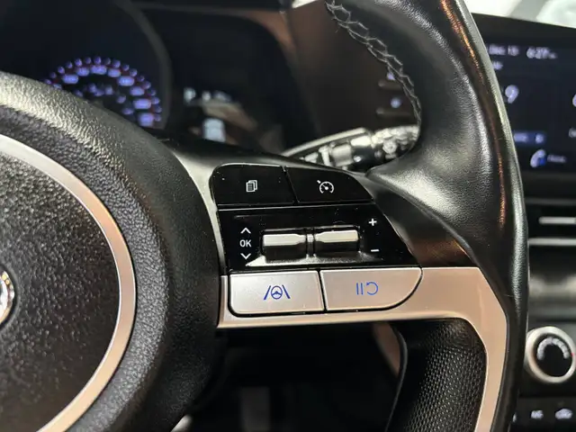 2022 Hyundai Elantra Preferred IVT $ 0 % DOWN FINANCE OAC - Photo 11