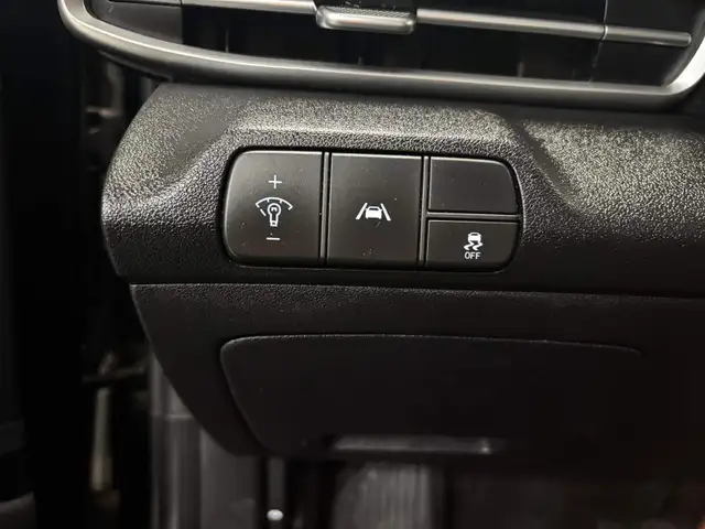 2022 Hyundai Elantra Preferred IVT $ 0 % DOWN FINANCE OAC - Photo 25