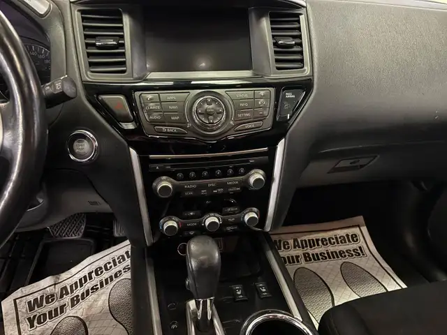 2019 Nissan Pathfinder 4x4 S - Photo 10