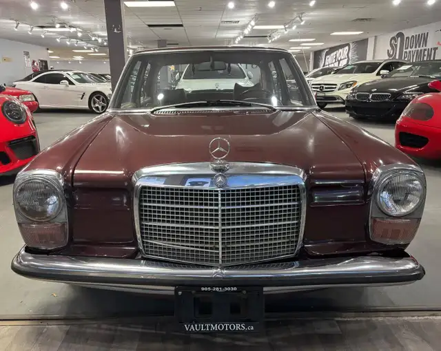 1972 Mercedes-Benz 220 W115 - Photo 3