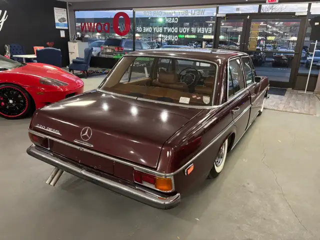 1972 Mercedes-Benz 220 W115 - Photo 6