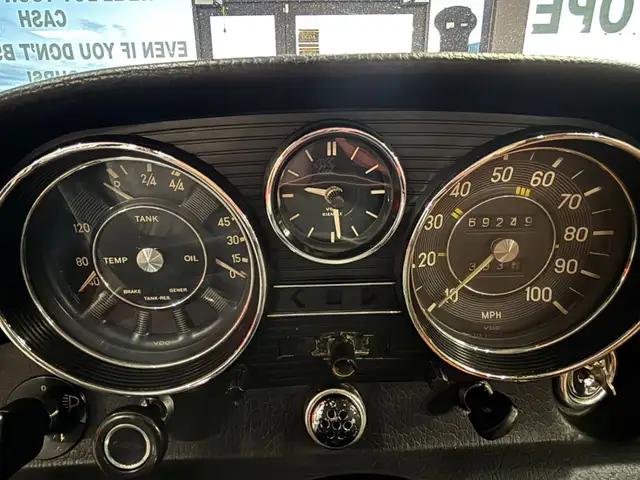 1972 Mercedes-Benz 220 W115 - Photo 12