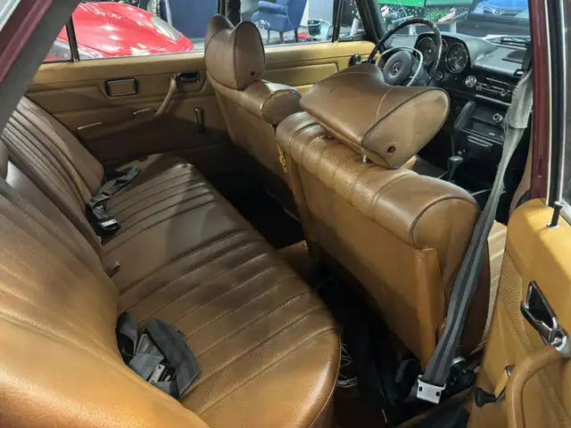 1972 Mercedes-Benz 220 W115 - Photo 16