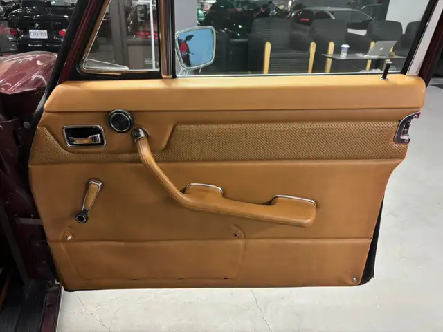 1972 Mercedes-Benz 220 W115 - Photo 18