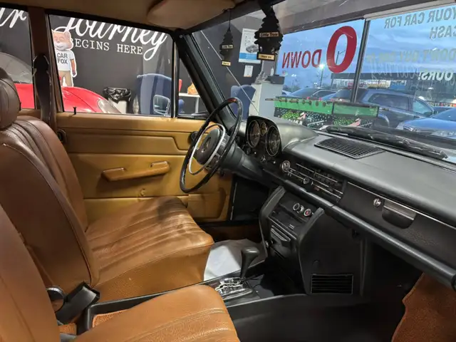 1972 Mercedes-Benz 220 W115 - Photo 19