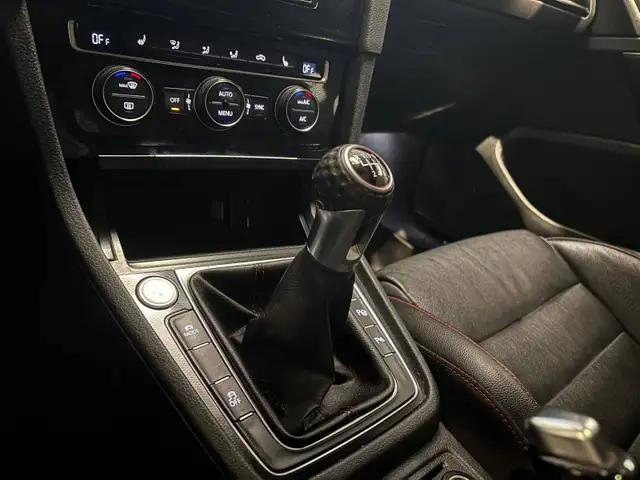 2017 Volkswagen Golf GTI 5dr HB Man Autobahn 14 SERVICE RECORDS - Photo 14