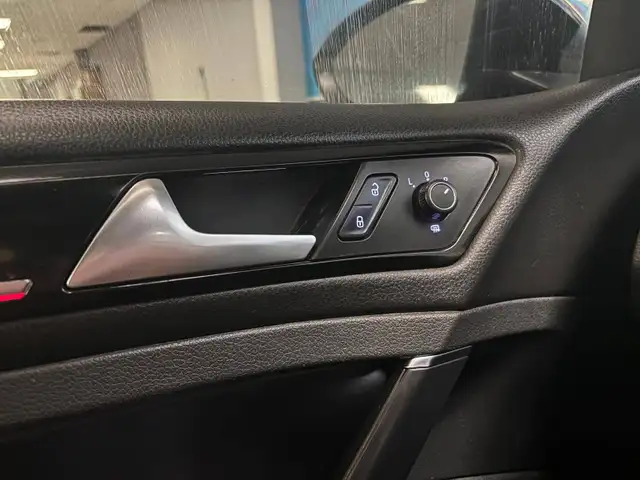 2017 Volkswagen Golf GTI 5dr HB Man Autobahn 14 SERVICE RECORDS - Photo 22