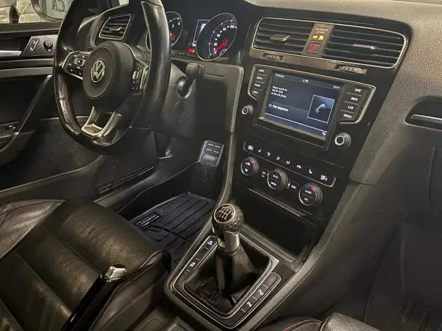 2017 Volkswagen Golf GTI 5dr HB Man Autobahn 14 SERVICE RECORDS - Photo 29