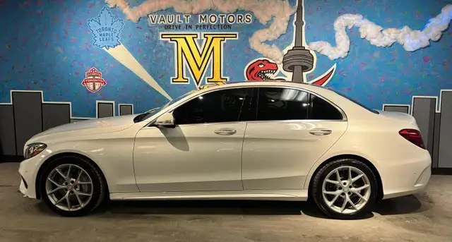 2015 Mercedes-Benz C-Class 4dr Sdn C 300 4MATIC - NO ACCIDENTS / - Photo 3
