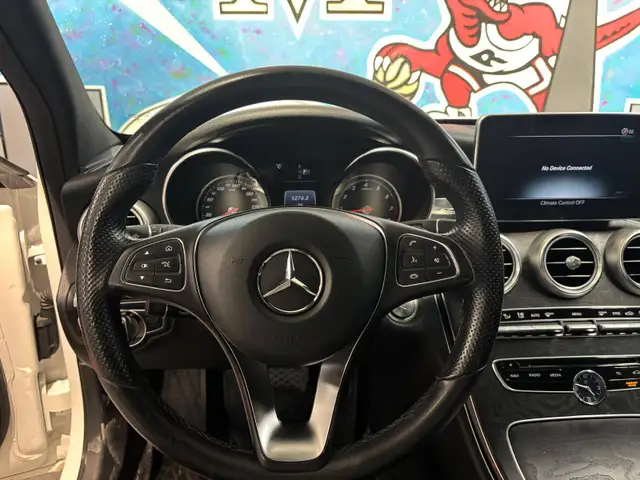 2015 Mercedes-Benz C-Class 4dr Sdn C 300 4MATIC - NO ACCIDENTS / - Photo 8