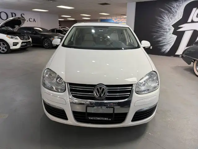 2010 Volkswagen Jetta 4dr 2.0T TSI Highline, $60 WEEKLY PYMNT - Photo 2