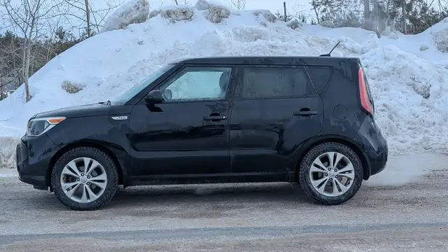 2019 Kia Soul Base- CERTIFIED - Photo 2