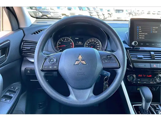 2024 Mitsubishi Eclipse Cross ES | Heated Seats | CarPlay | AWD - Photo 5