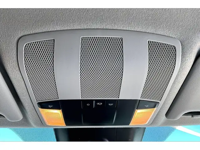 2024 Mitsubishi Eclipse Cross ES | Heated Seats | CarPlay | AWD - Photo 16