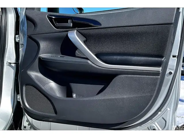 2024 Mitsubishi Eclipse Cross ES | Heated Seats | CarPlay | AWD - Photo 19