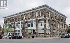 2 Bedroom apartment in the Heart of Downtown Perth