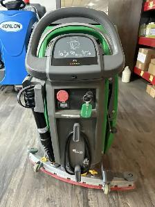 Tennant T300e Walk Behind Floor Scrubber – Fully Reconditioned