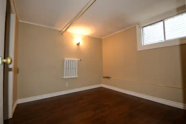 22A Torbay Rd - Spacious One Plus Bedroom - H/HW Included - Photo 6