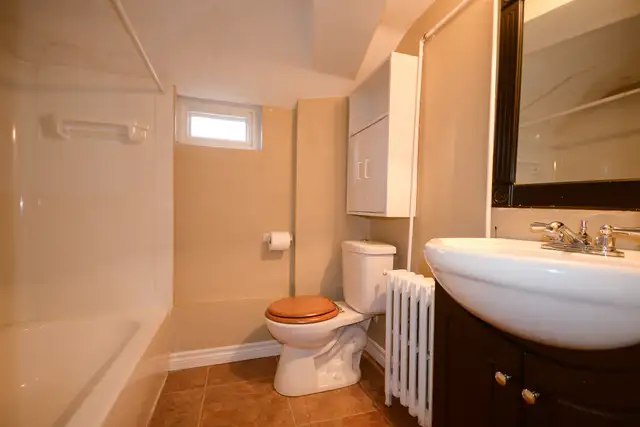 22A Torbay Rd - Spacious One Plus Bedroom - H/HW Included - Photo 9