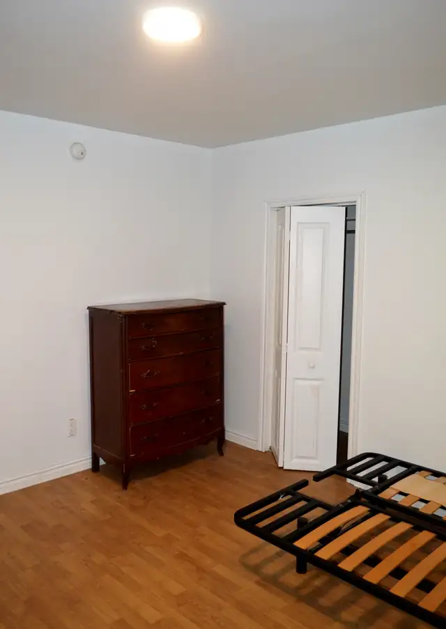 Lachine  single occupation simple Room for Rent Chambre a louer - Photo 5