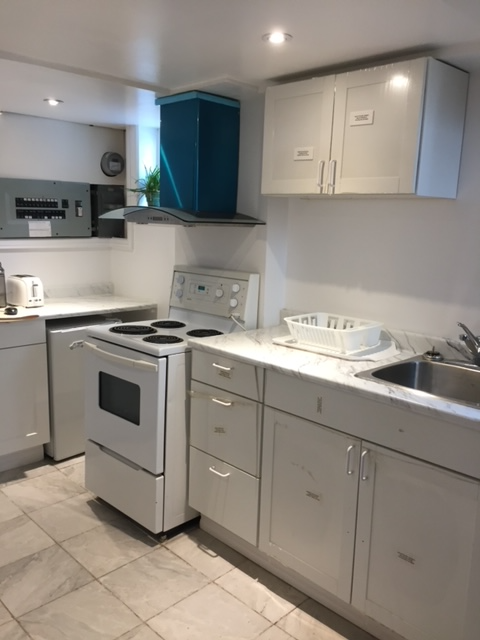 Furnished & Independent Room available for Rent - Photo 5