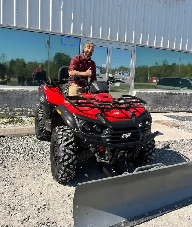 2023  570 XRT ATV – 978 KMS – $6,500 FIRM