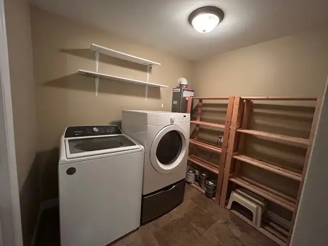 Lake St. Clair - Lakefront Home for Rent - Photo 9