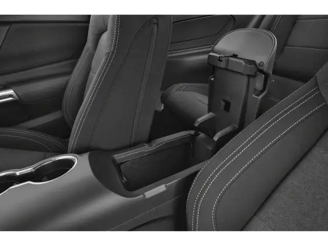 2026 Ford Mustang - Photo 11