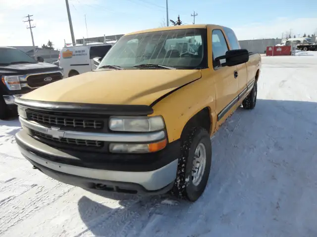 1999 Chevrolet 4x4 - Photo 3