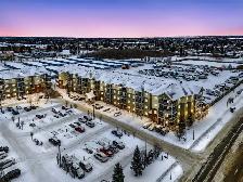 Stunning 2 Bed 2 Bath Condo in NW YEG! Low Condo Fee!