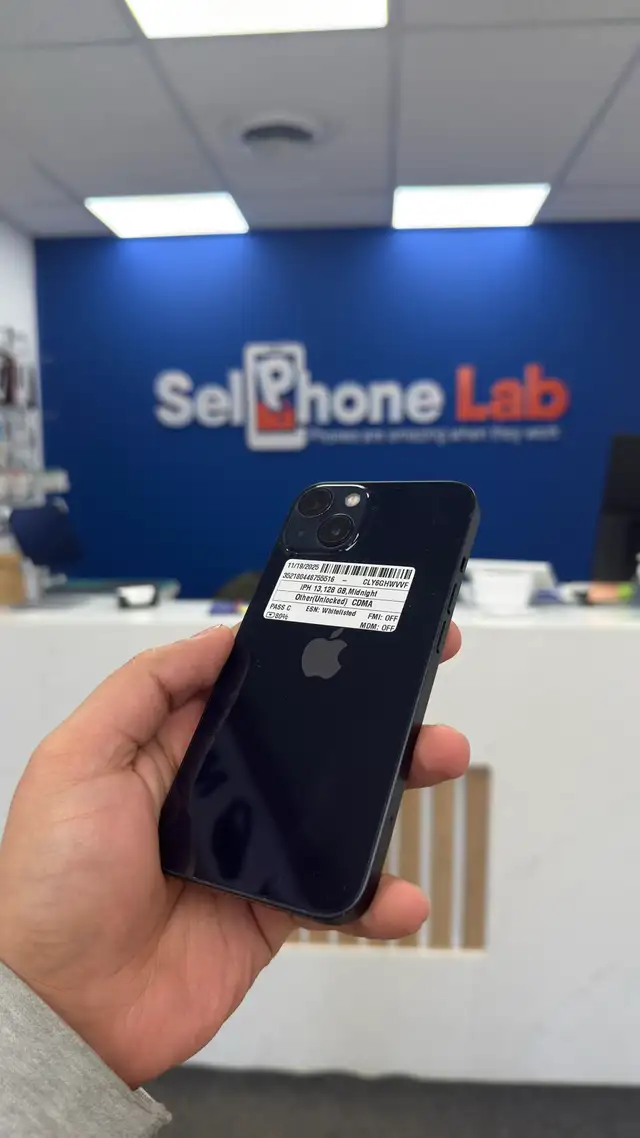 iPhone 13(pre owned) sale at SellPhone Lab Cochrane with war - Photo 3