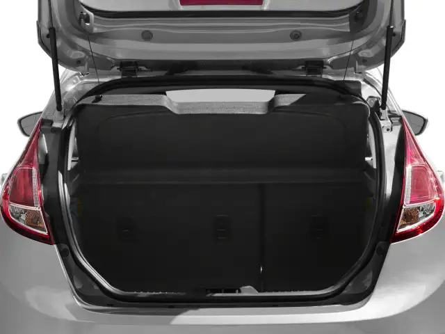 2015 Ford Fiesta - Photo 8