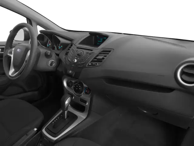 2015 Ford Fiesta - Photo 12