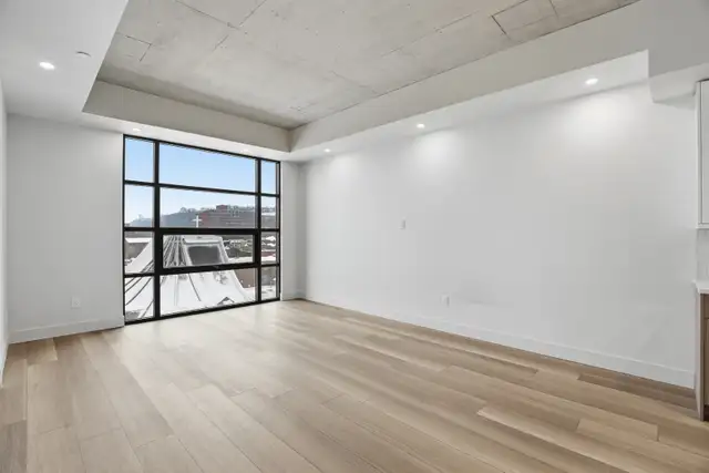 Beautiful, Modern, Corktown 1 Bed Apartment - The Chelsea - Photo 20
