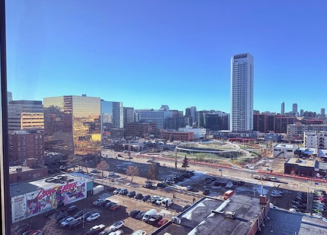 Furnished Penthouse Loft – Downtown Edmonton - Photo 2