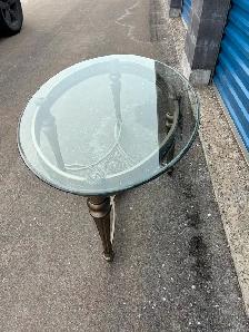 Stunning Oval Coffee Table - Photo 3