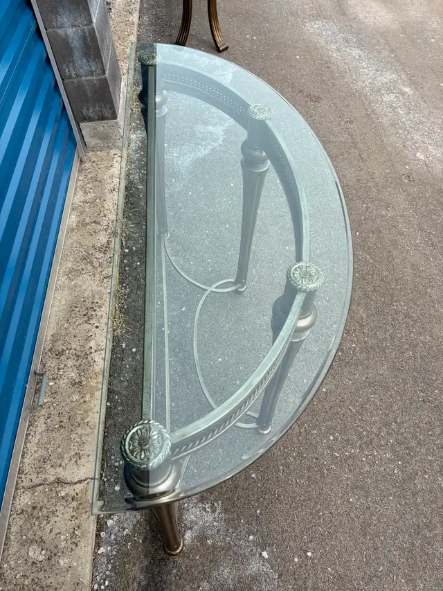 Stunning Half Moon Hall / Sofa Table - Photo 9