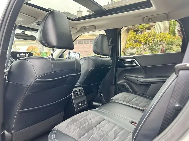 2024 Mitsubishi Outlander Plug-In LE S-AWC - Photo 6